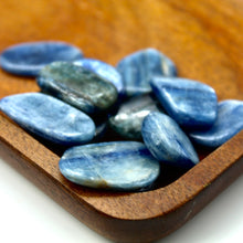 Load image into Gallery viewer, Blue Kyanite
